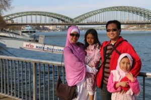 Family portrait, tetep dong dinda mah digendong